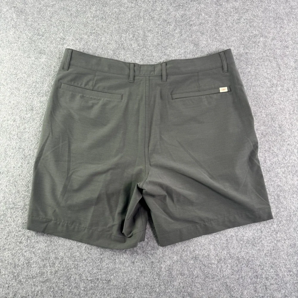 Faherty All Day Shorts Mens 35 Dark Olive Green Hybrid Quick Dry 7 Inch Inseam